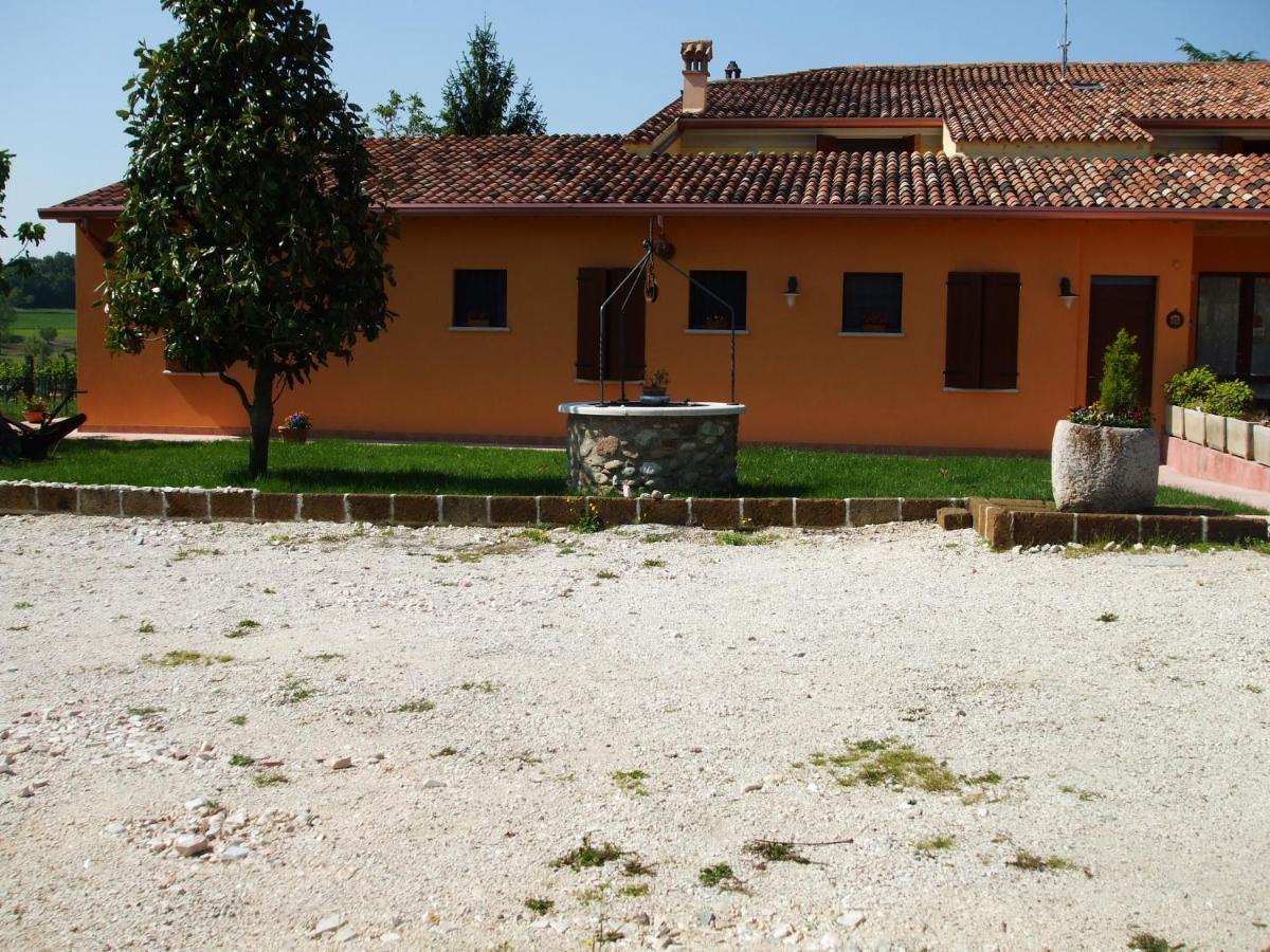 Agriturismo Nuvolino Guest House Monzambano Exterior photo